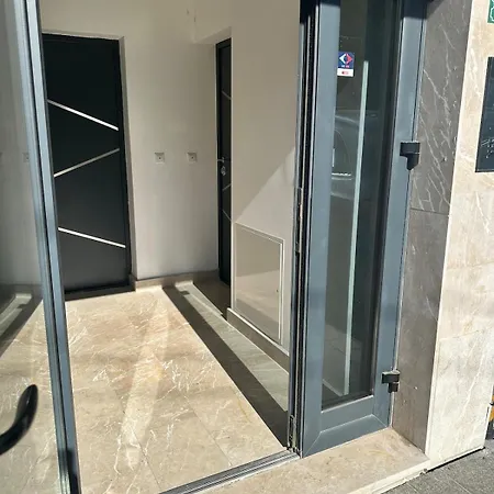 Modern Cozy Free Parking Near Center * Sarajevo