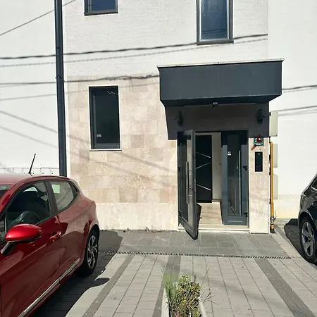 Modern Cozy Free Parking Near Center *